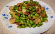 草菇毛豆肉丁