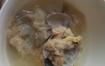 花蛤竹荪汤