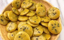 宝宝辅食平底锅版零食蛋黄核桃小饼