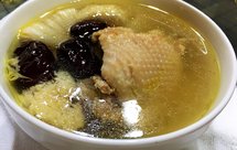 鲜猴头菇炖鸡汤