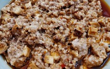 豆瓣酱花菇蒸肉饼