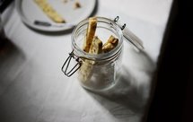 橙皮榛子意式脆饼