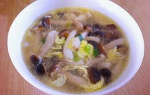 蟹味菇蛋花汤