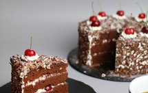 黑巧克力和樱桃之间的故事 黑森林蛋糕