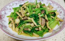 白玉菇芹菜炒肉