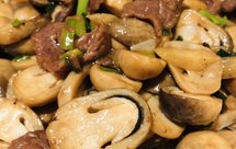 好吃得停不了的“草菇炒牛肉”