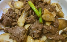 就是那个味！粤菜经典~蚝油草菇炒牛肉