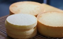 基础戚风蛋糕【承重好、可做奶油蛋糕内胚】