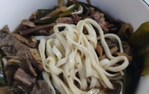 超级好吃的牛腩榛蘑打卤面