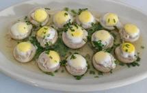 口蘑酿肉末鹌鹑蛋