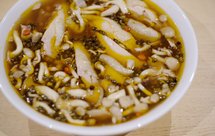 紫燕百味鸡藤椒鸡（附青花椒鱼做法