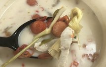 不用半小時就吃上 泰式椰子南薑雞湯