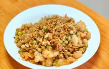 炒饭｜虾仁青豆酱油蛋炒饭