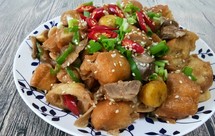 板栗仔鸡炒油条