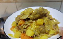 咖喱肥牛盖浇饭