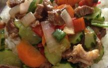 红烧牛肉盖浇饭