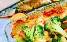 快手套餐：烤秋刀鱼&西兰花海苔芝士焗饭