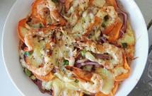 马苏里拉奶酪大虾披萨