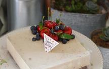 黑巧克力樱桃芝士慕斯蛋糕