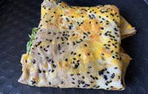 早餐—煎饼（自炸薄脆）