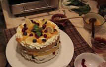 酸奶油水果蛋糕