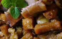 超下饭的五花肉咸红鱼煲