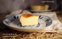 酸奶油轻乳酪蛋糕