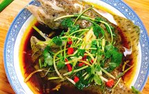 清蒸多宝鱼（黄鱼、鲈鱼、桂鱼……）