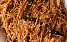 10分钟搞定的一碗葱油拌面