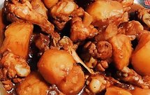 鸡腿炖土豆