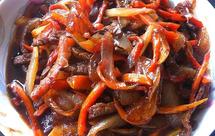 洋葱胡萝卜牛肉盖浇饭