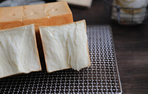 鲜奶大米手撕吐司