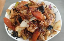 家常干锅鸡翅（鸡翅清洗）