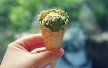 抹茶白巧克力冰淇淋