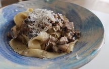 手工宽意大利面配奶油蘑菇Pappardelle ai Funghi