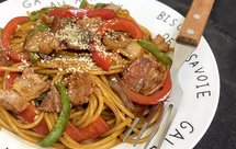 黑椒培根意面（附：自制黑胡椒酱做法）