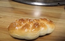 辫子面包（不用高粉，中筋面粉，植物油）