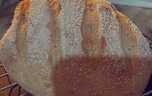 用低筋麵粉做的胡椒香草包