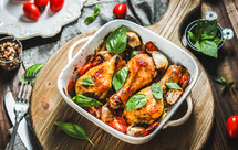 蒜香番茄鸡腿【5月烤箱参考食谱】