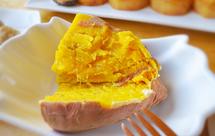 保鲜膜大法版微波炉烤红薯