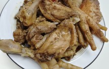 懒人高压锅焖鸡翅鸡脚排骨