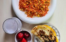 #懒人孕期减脂控糖食谱#*早餐：胡萝卜炒鸡蛋+牛奶黑白燕麦片+鸡蛋饼*