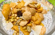 牛奶奇亚籽燕麦片