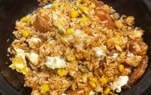 塔吉锅香肠煲仔饭