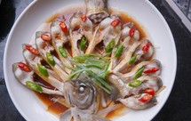 孔雀开屏清蒸鱼