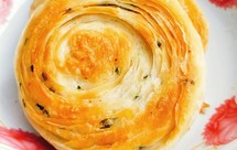 千层椒盐香酥饼（平底锅煎饼）