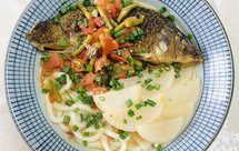 WANG木木's酸辣番茄鲤鱼汤乌冬