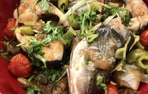 塔吉锅无水啫啫海鲈鱼