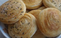 《千层糖酥饼》烤箱、平底锅