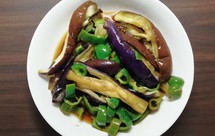 凉拌茄子青椒（微波炉版）